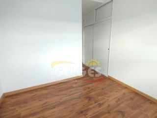 Foto 10 de Venta de Departamento 2 Amb.  en Ramos Mejia Muy Buen Estado Contra frente con Vista a Av. Rivadavia