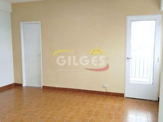 Foto 3 de Venta de Departamento 2 Amb.  en Ramos Mejia Muy Buen Estado Contra frente con Vista a Av. Rivadavia