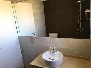 Foto 16 de CASA EN  VENTA AL LAGO EN PUERTOS