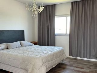 Foto 8 de CASA EN  VENTA AL LAGO EN PUERTOS