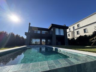 Foto 47 de Casa en alquiler  Barrio El Yacht Nordelta