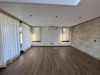 Foto 6 de Casa en alquiler  Barrio El Yacht Nordelta