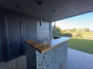 Foto 42 de Casa en alquiler  Barrio El Yacht Nordelta
