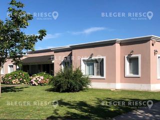Foto 1 de Casa en Venta en El Cantón Puerto, El Cantón, Escobar, G.B.A. Zona Norte, Argentina