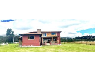 Foto 8 de Tabacundo, Casa en Venta, 300m2, 4 Habitaciones