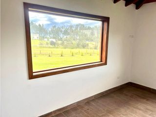 Foto 6 de Tabacundo, Casa en Venta, 300m2, 4 Habitaciones