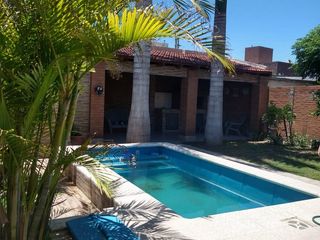 Foto 1 de VENTA DE CASA  BARRIO JURAMENTO