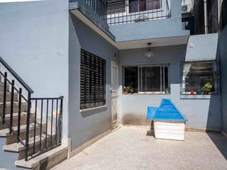 Foto 52 de Venta casa 4 dormitorios  en Versalles, con pileta