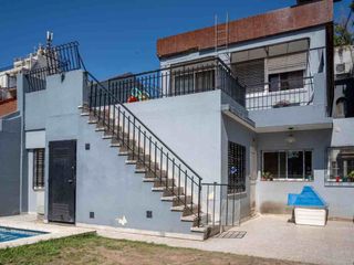 Foto 49 de Venta casa 4 dormitorios  en Versalles, con pileta
