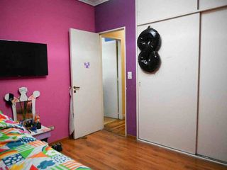 Foto 34 de Venta casa 4 dormitorios  en Versalles, con pileta