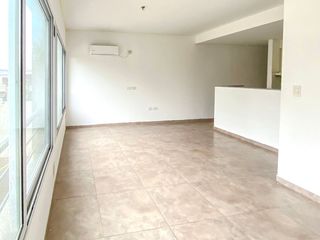 Foto 2 de Departamento en venta Bernal Centro
