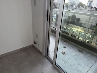 Foto 6 de ALQUILER DE DEPARTAMENTO EN CASEROS