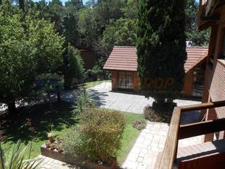 Foto 30 de Imponente Mansion En Exclusiva Zona De Bosque - B5