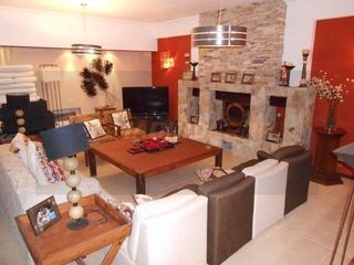 Foto 4 de Imponente Mansion En Exclusiva Zona De Bosque - B5
