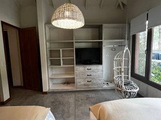 Foto 49 de Casa de 4 Dormitorios y 3 Baños LA HERRADURA