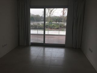 Foto 6 de Excelente departamento 3 ambientes duplex frente al Rio en venta, Nautico Albanueva
