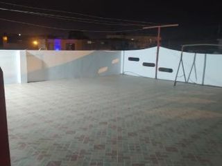 Foto 6 de Casa en venta cerca del Aeropuerto y del terminal de Manta, con 1 local comercial y 1 departamento