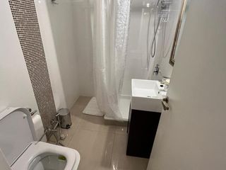 Foto 8 de Departamento de 2 ambientes - Las Cañitas - ALQUILER