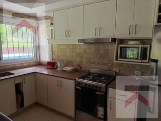 Foto 7 de Casa de una planta en Cariló con parrilla y pileta!