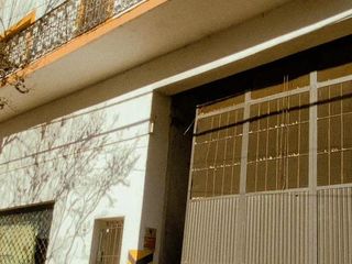 Foto 2 de Depósito en  Venta en Tigre.