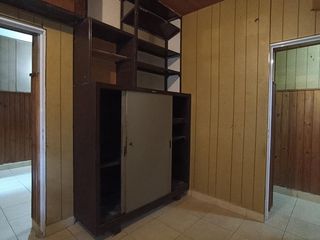 Foto 16 de casa pasillo republica de la sexta dos dormitorios patio comodín