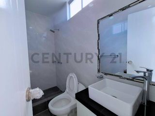 Foto 11 de VENTA DE CASA EN ESTRENO - TACNA