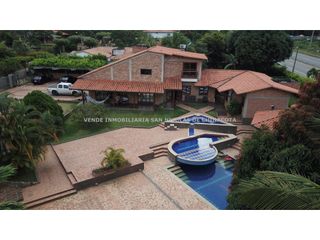Foto 38 de ARRIENDO CABAÑA LUJOSA POR MESES EN LAGOS DE PALUJAN