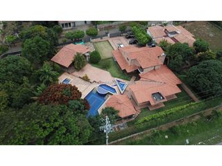 Foto 29 de ARRIENDO CABAÑA LUJOSA POR MESES EN LAGOS DE PALUJAN