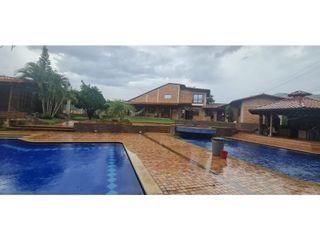 Foto 51 de ARRIENDO CABAÑA LUJOSA POR MESES EN LAGOS DE PALUJAN