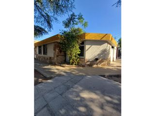 Foto 1 de INKASA INMOBILIARIA - ALQUILA CASA EN GODOY CRUZ
