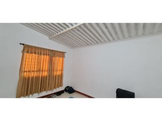 Foto 5 de ARRIENDO INMUEBLE COMERCIAL EN CHINACOTA