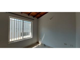 Foto 5 de ARRIENDO CASA EN CHINACOTA