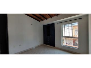 Foto 11 de ARRIENDO CASA EN CHINACOTA