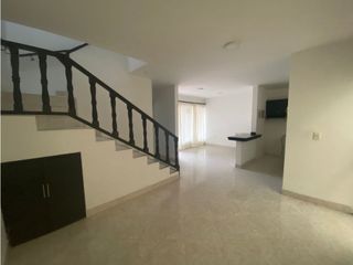 Foto 2 de ARRIENDO CASA EN CHINACOTA