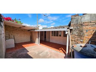 Foto 4 de ARRIENDO CASA CENTRAL EN CHINACOTA