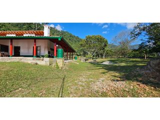 Foto 12 de ARRIENDO CASA DE CAMPO EN CHINACOTA