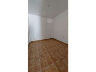 Foto 9 de ARRIENDO LOCAL EN CHINACOTA