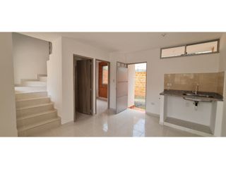 Foto 1 de ARRIENDO CASA CONJUNTO CERRADO PALAMANOVA CHINACOTA