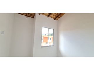 Foto 4 de ARRIENDO CASA CONJUNTO CERRADO PALAMANOVA CHINACOTA