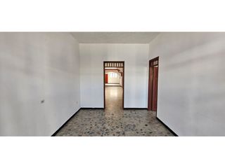 Foto 11 de ARRIENDO CASA EN EL BARRIO EL CRISTO DE CHINACOTA