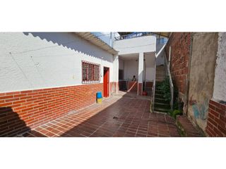 Foto 10 de ARRIENDO CASA EN EL BARRIO EL CRISTO DE CHINACOTA