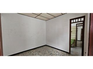 Foto 12 de ARRIENDO CASA EN EL BARRIO EL CRISTO DE CHINACOTA