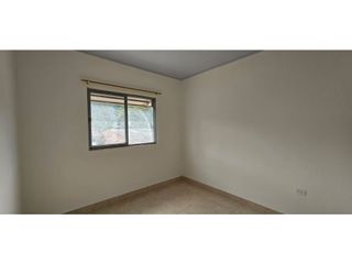 Foto 2 de ARRIENDO APARTAMENTO EN CHINACOTA