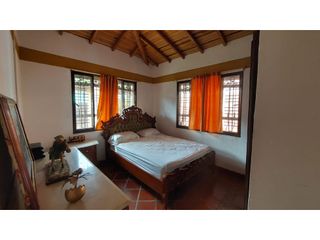 Foto 2 de ARRIENDO CABAÑA AMOBLADA POR MESES EN CHINACOTA