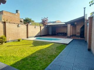 Foto 21 de Casa 2D en VENTA, en Lidoro Quintero al 100, alt Av Mate de Luna 3300