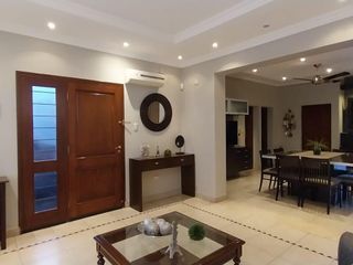 Foto 5 de Casa 2D en VENTA, en Lidoro Quintero al 100, alt Av Mate de Luna 3300