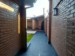 Foto 34 de Casa 2D en VENTA, en Lidoro Quintero al 100, alt Av Mate de Luna 3300