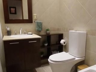 Foto 11 de Casa 2D en VENTA, en Lidoro Quintero al 100, alt Av Mate de Luna 3300