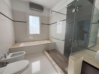 Foto 49 de Casa en  Alquiler en Los Alisos Nordelta