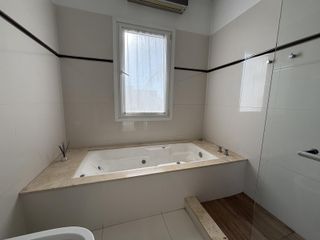 Foto 50 de Casa en  Alquiler en Los Alisos Nordelta
